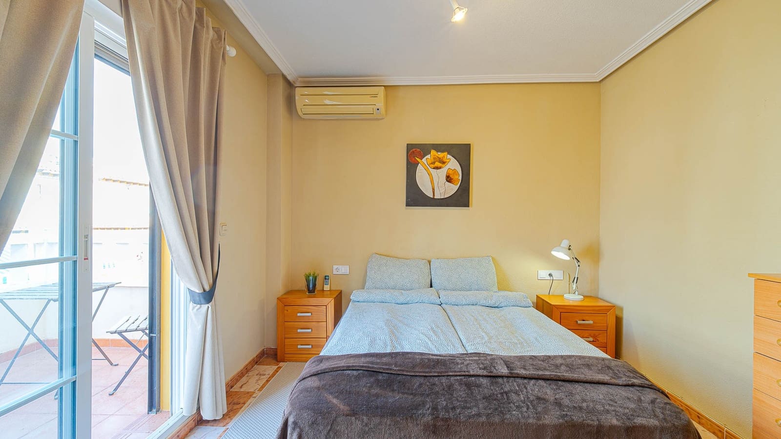 3 soveværelse Semi-Rækkehus til salg i Orihuela Costa med swimmingpool garage - € 269.900 (Ref: 9984083)