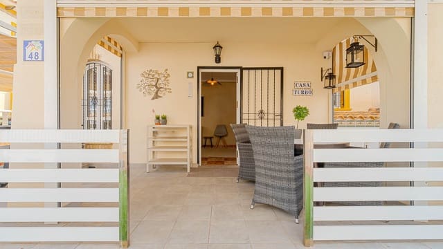 3 soveværelse Semi-Rækkehus til salg i Lomas de Cabo Roig - Los Dolses, Orihuela med swimmingpool garage - € 269.900 (Ref: 9984083)