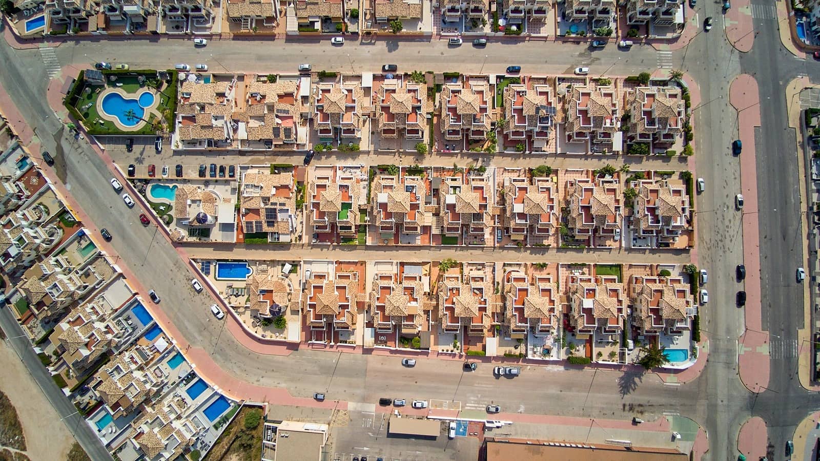 3 soveværelse Semi-Rækkehus til salg i Orihuela Costa med swimmingpool garage - € 269.900 (Ref: 9984083)