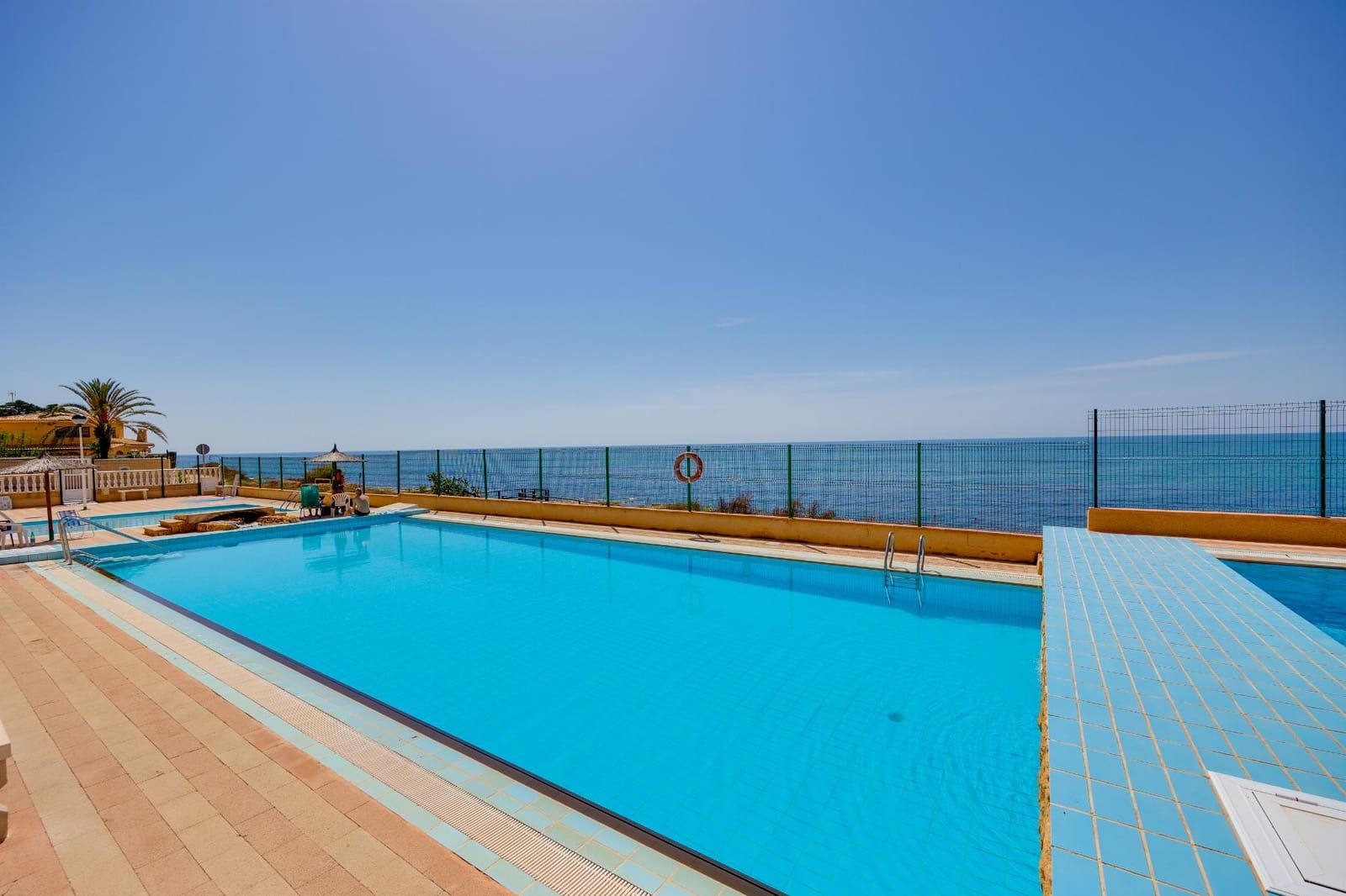 2 sovrum Lägenhet till salu i Torre del Moro med pool - 219 500 € (Ref: 9991901)