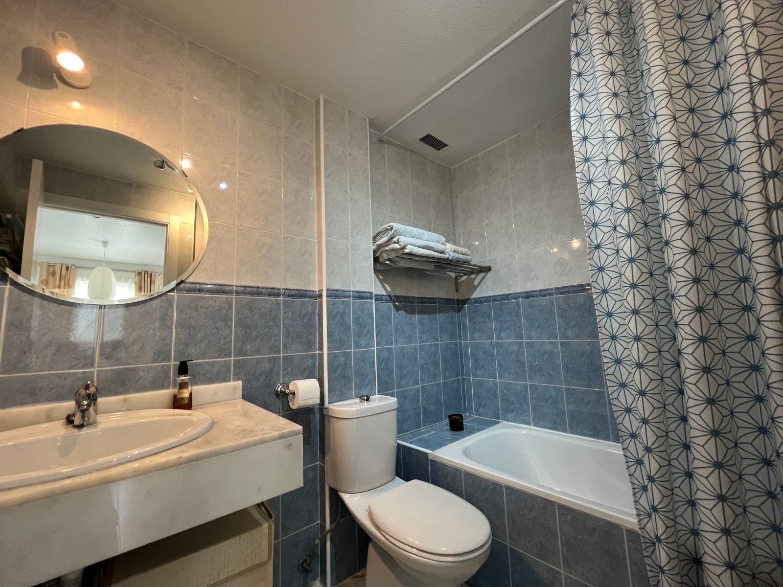 2 sypialnia Apartament na sprzedaż w Villamartin z basenem - 164 000 € (Ref: 9991903)