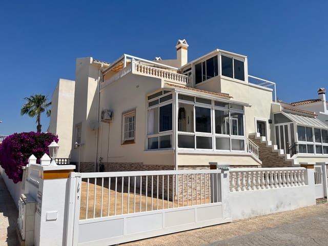 3 soverom Hus til salgs i Playa Flamenca, Orihuela med svømmebasseng - € 259 995 (Ref: 9991906)