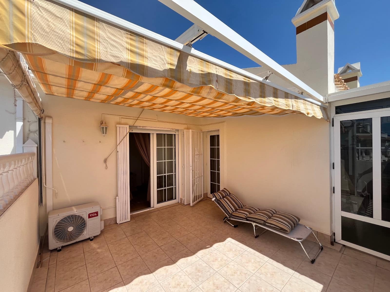 3 soverom Hus til salgs i Playa Flamenca med svømmebasseng - € 259 995 (Ref: 9991906)