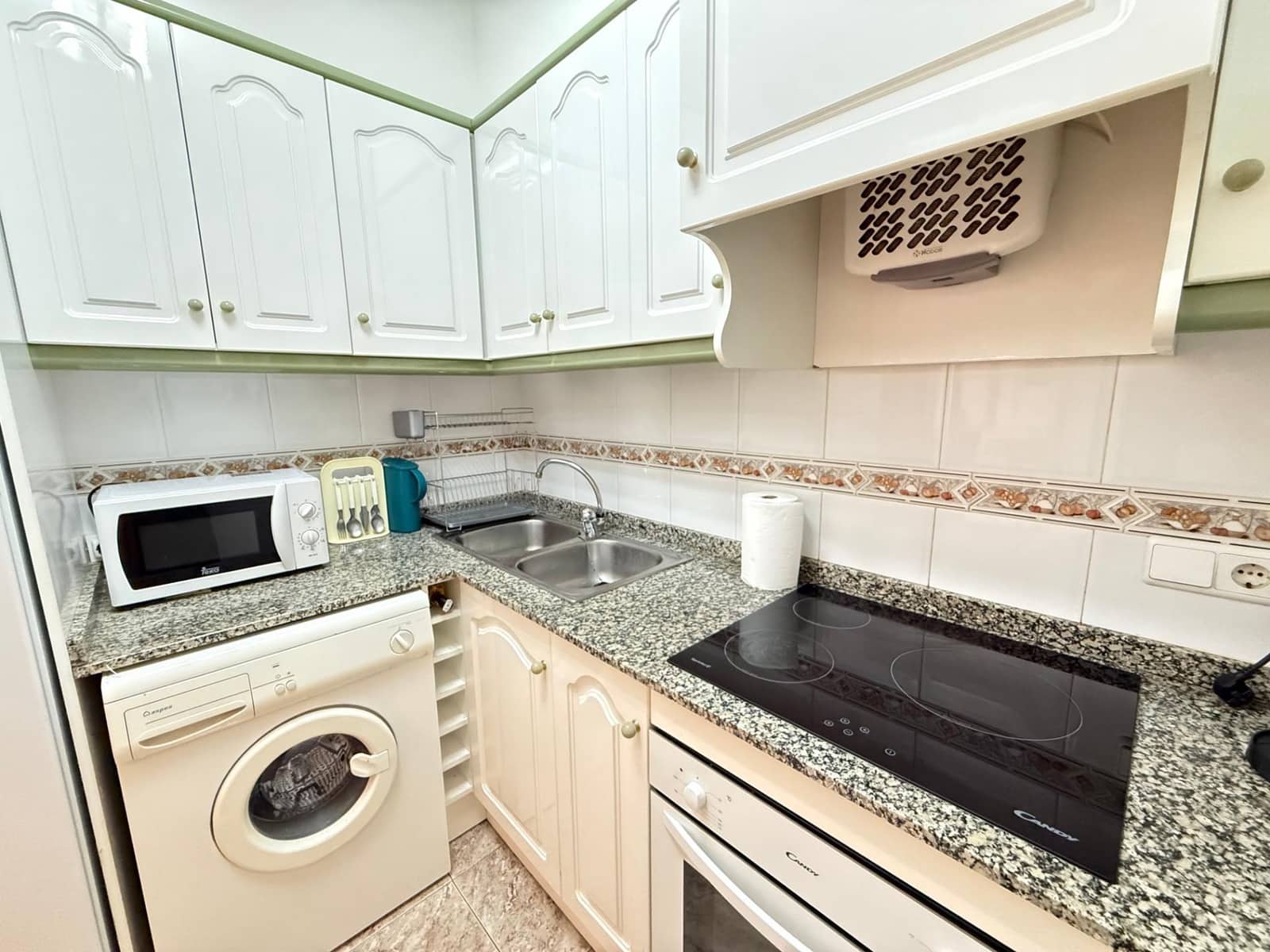 3 chambre Appartement à vendre à Torrevieja avec garage - 179 500 € (Ref: 9995970)