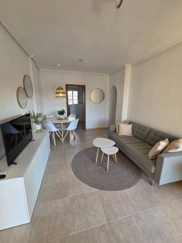 Apartamento de 2 habitaciones en Los Balcones en venta con piscina - 174.000 € (Ref: 9997938)