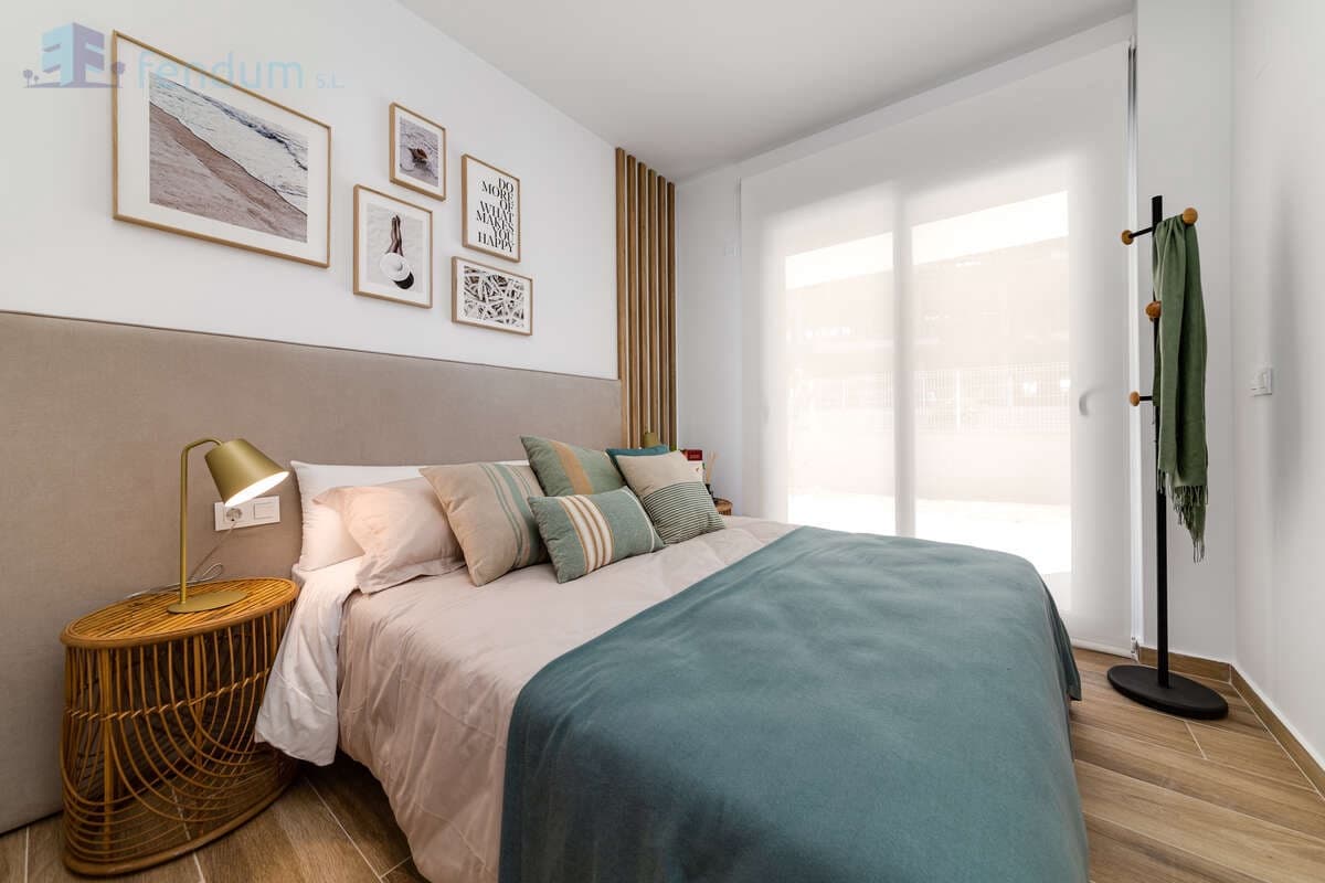 2 bedroom Apartment for sale in Villamartin with pool garage - € 289,000 (Ref: 8267674)