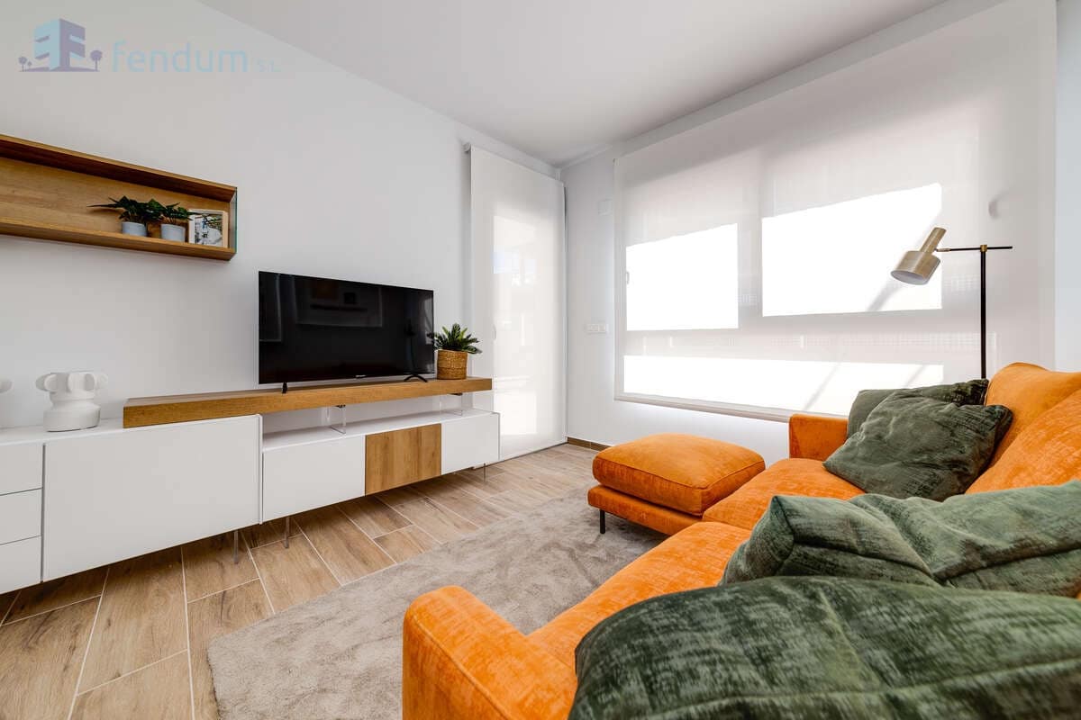 2 bedroom Apartment for sale in Villamartin with pool garage - € 289,000 (Ref: 8267674)