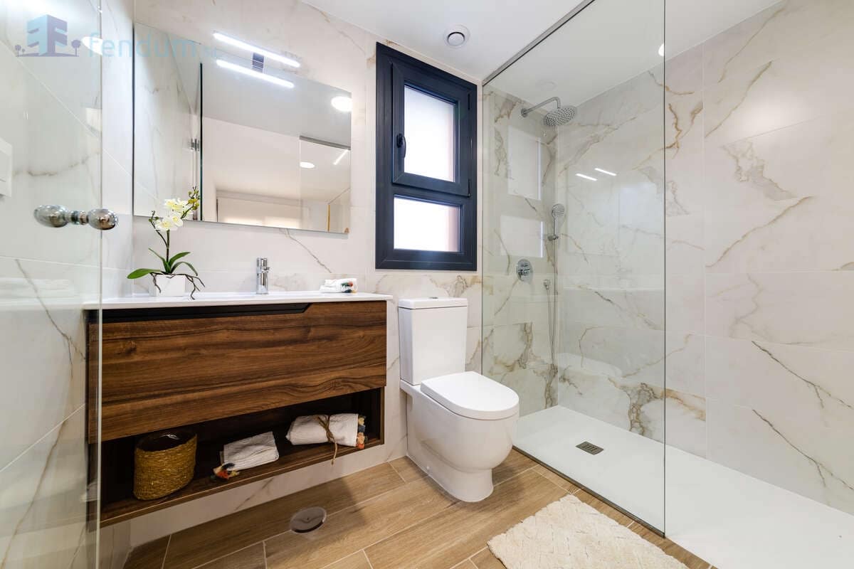 2 bedroom Apartment for sale in Villamartin with pool garage - € 289,000 (Ref: 8267674)