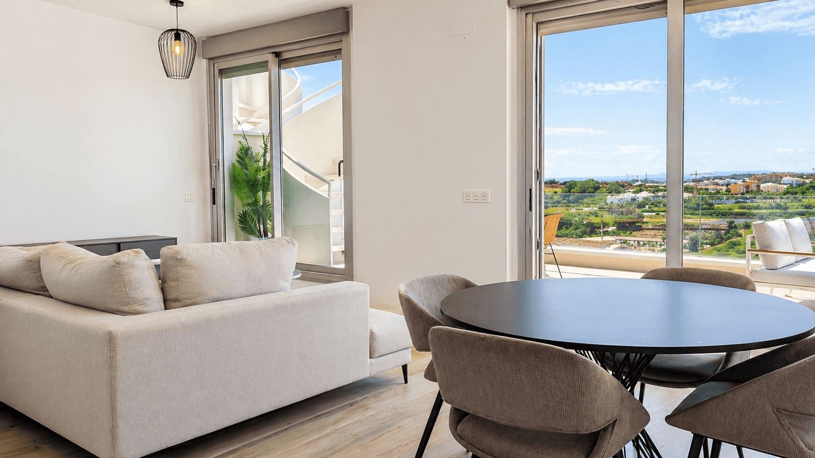 2 sypialnia Penthouse na sprzedaż w Cancelada z basenem garażem - 535 000 € (Ref: 10001198)