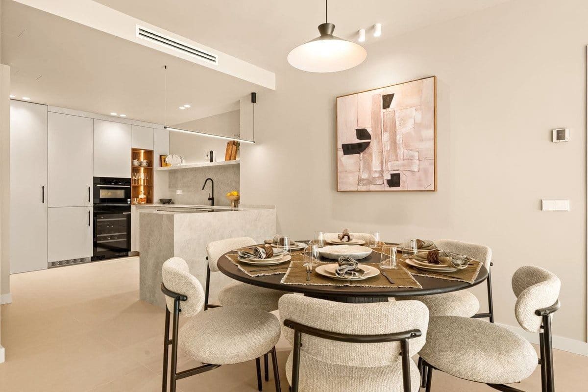 3 quarto Apartamento para venda em Benahavis com piscina - 799 000 € (Ref: 10001214)
