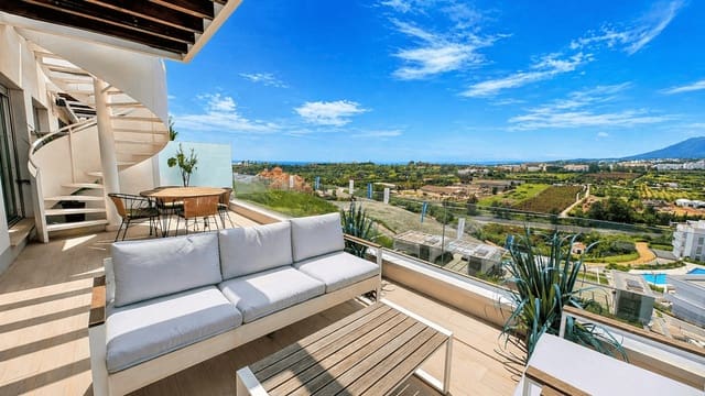 2 chambre Penthouse à vendre à Cancelada, Estepona avec piscine garage - 535 000 € (Ref: 10009783)