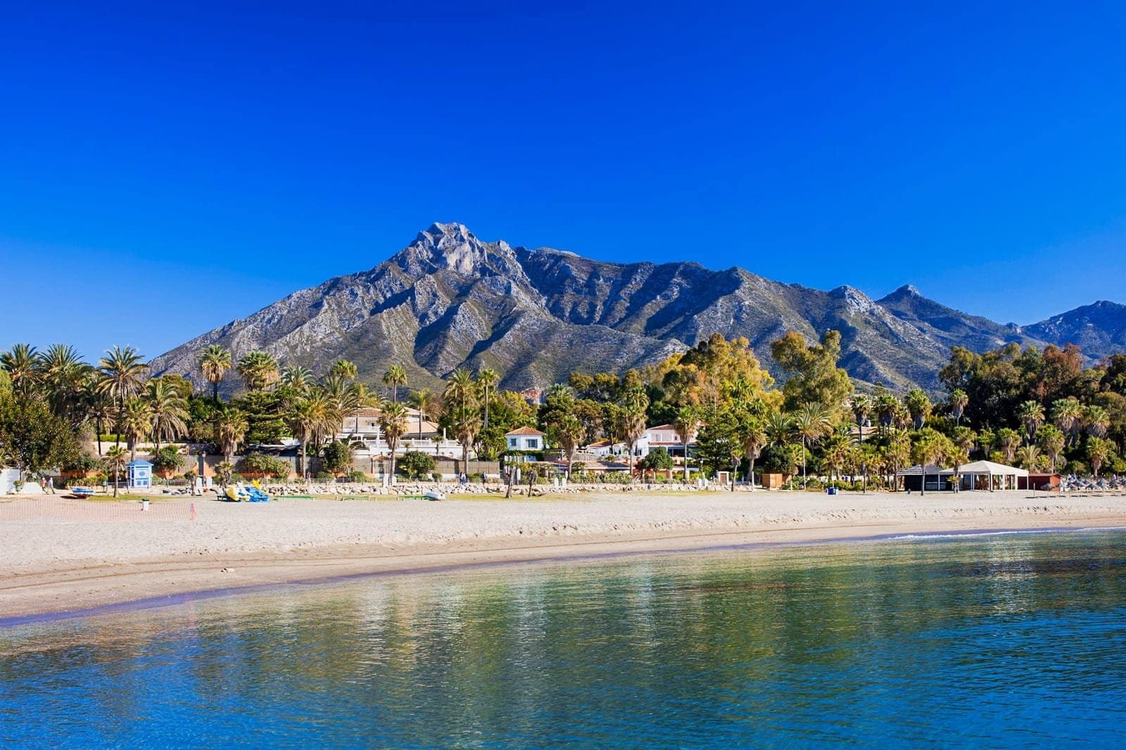 4 slaapkamer Appartement te koop in Marbella met zwembad garage - € 895.000 (Ref: 10009784)