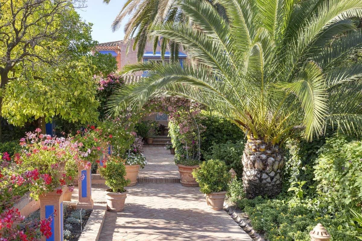 6 quarto Moradia para venda em Benahavis com piscina garagem - 3 250 000 € (Ref: 10016723)