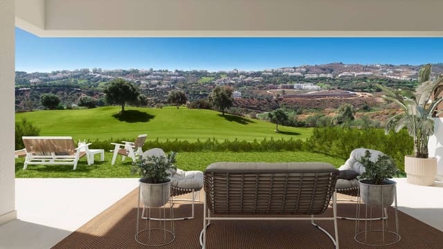 3 bedroom Townhouse for sale in Mijas Costa, Mijas with pool garage - € 650,000 (Ref: 10031623)