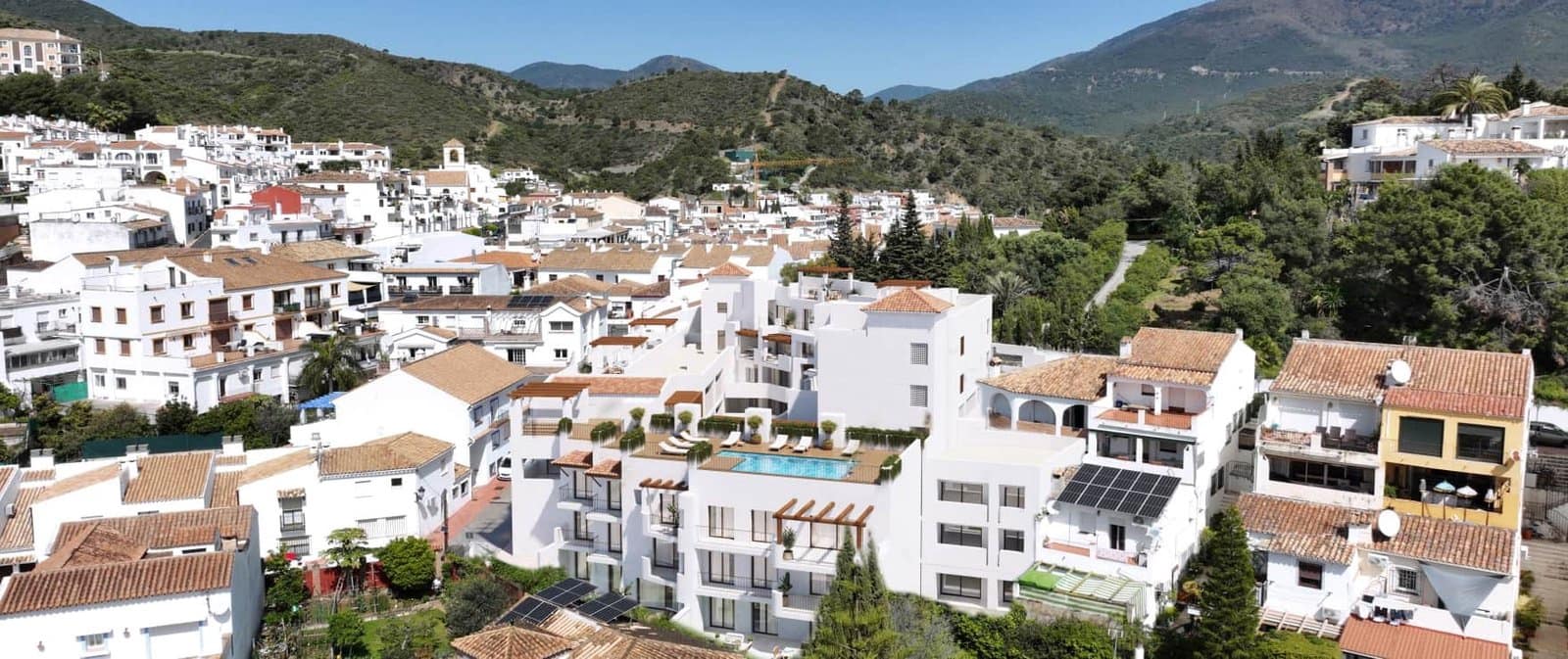 2 soveværelse Lejlighed til salg i Benahavis med swimmingpool - € 395.000 (Ref: 10031628)