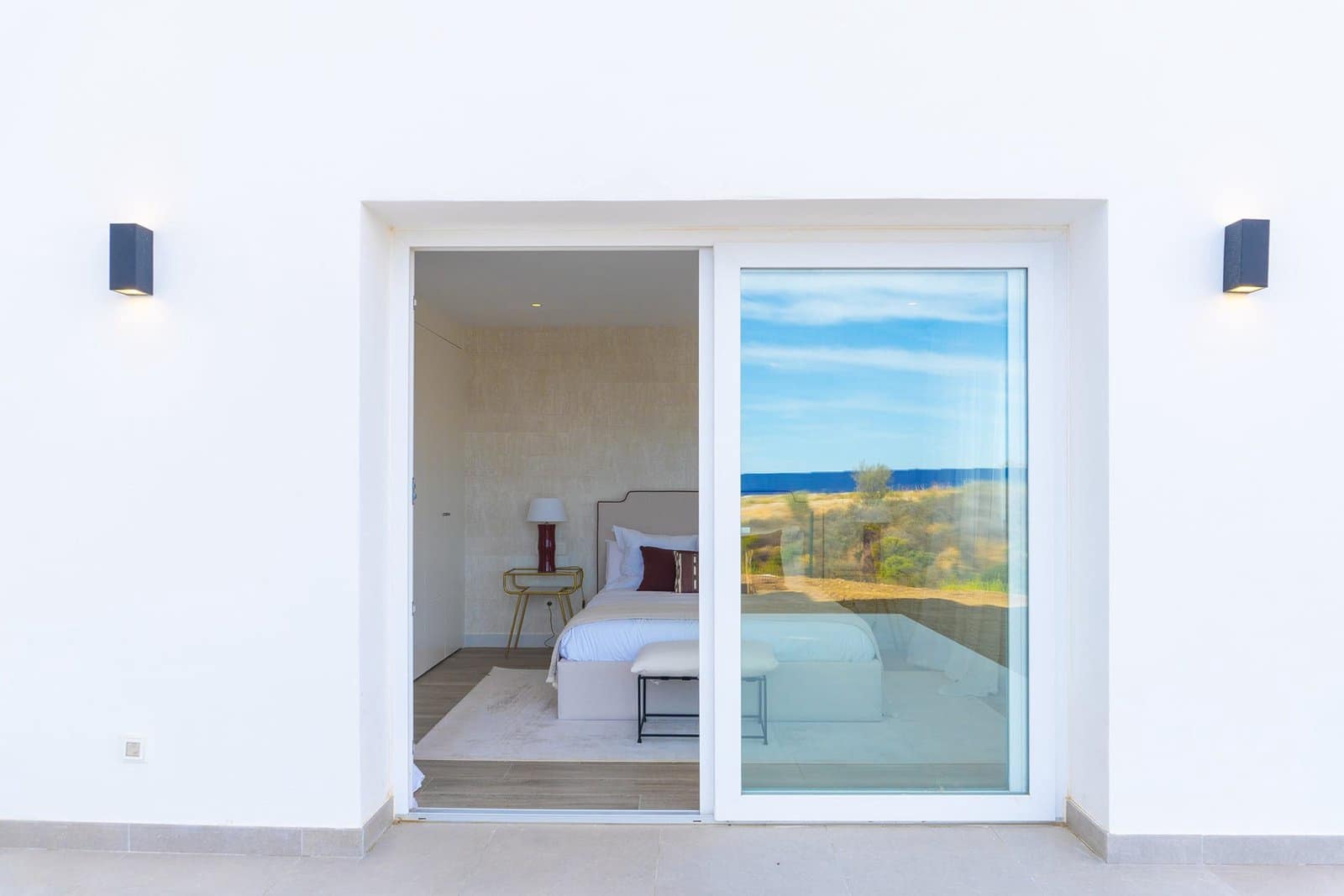 2 soveværelse Lejlighed til salg i Casares med swimmingpool - € 629.000 (Ref: 10095586)