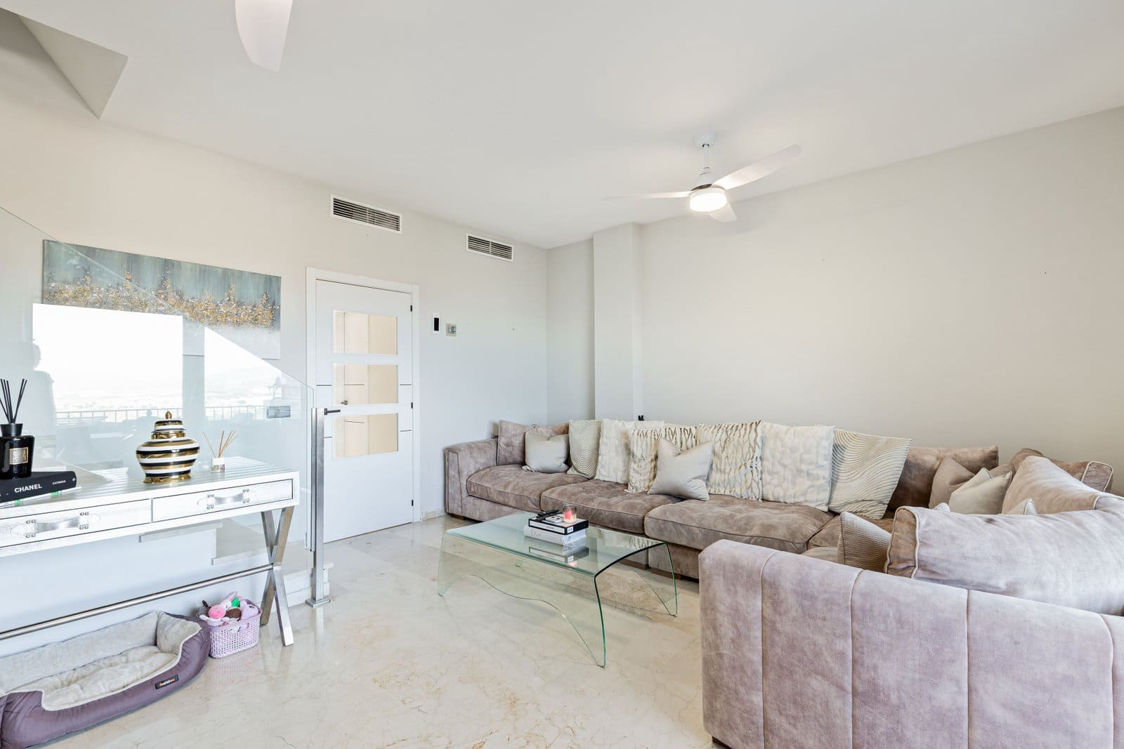 5 bedroom Townhouse for sale in Manilva with pool garage - € 499,000 (Ref: 9447082)