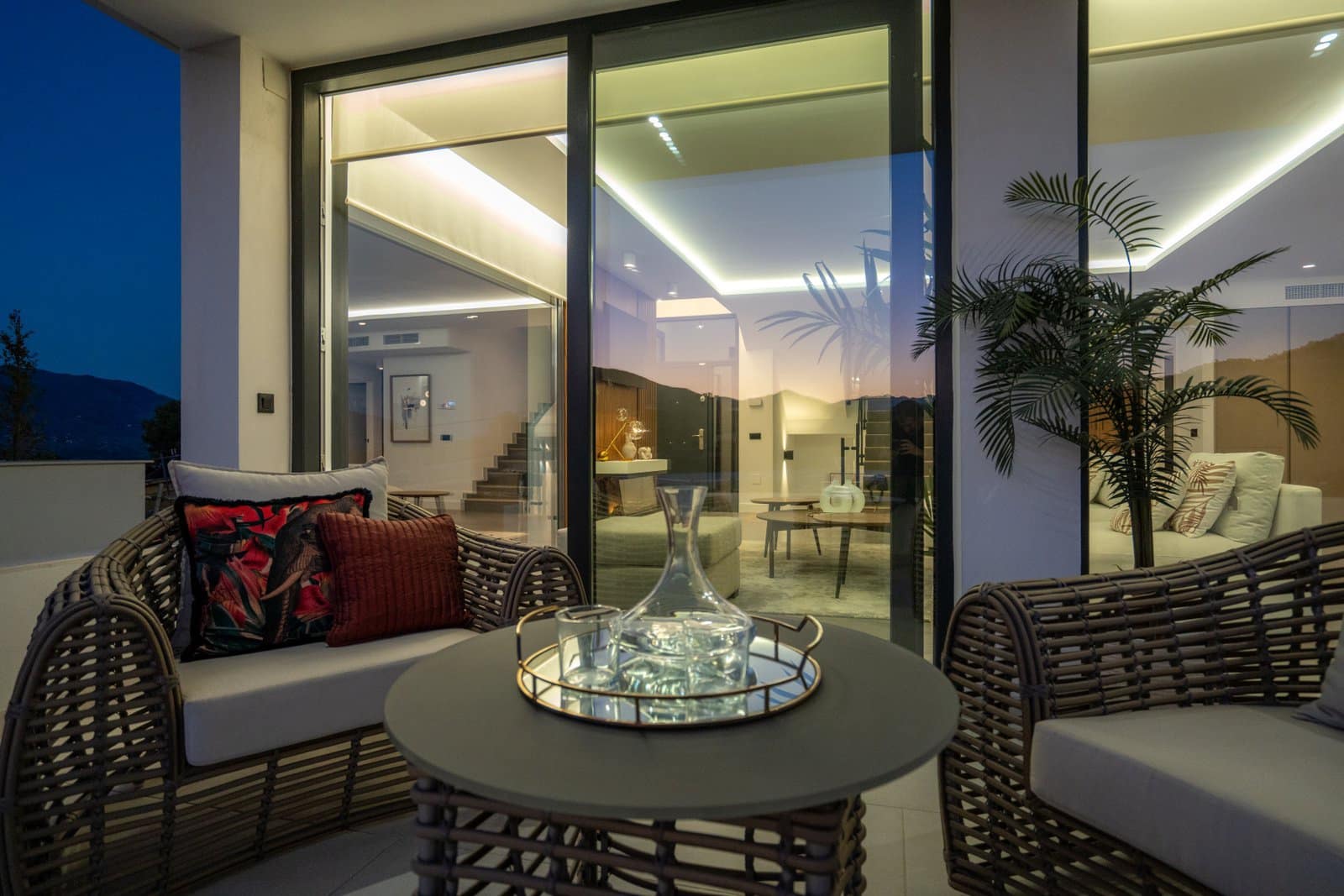 3 bedroom Villa for sale in Mijas with pool garage - € 1,150,000 (Ref: 9468180)