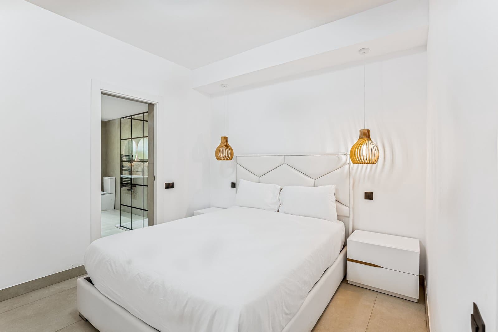 4 sovrum Lägenhet till salu i Marbella med pool garage - 895 000 € (Ref: 9506339)