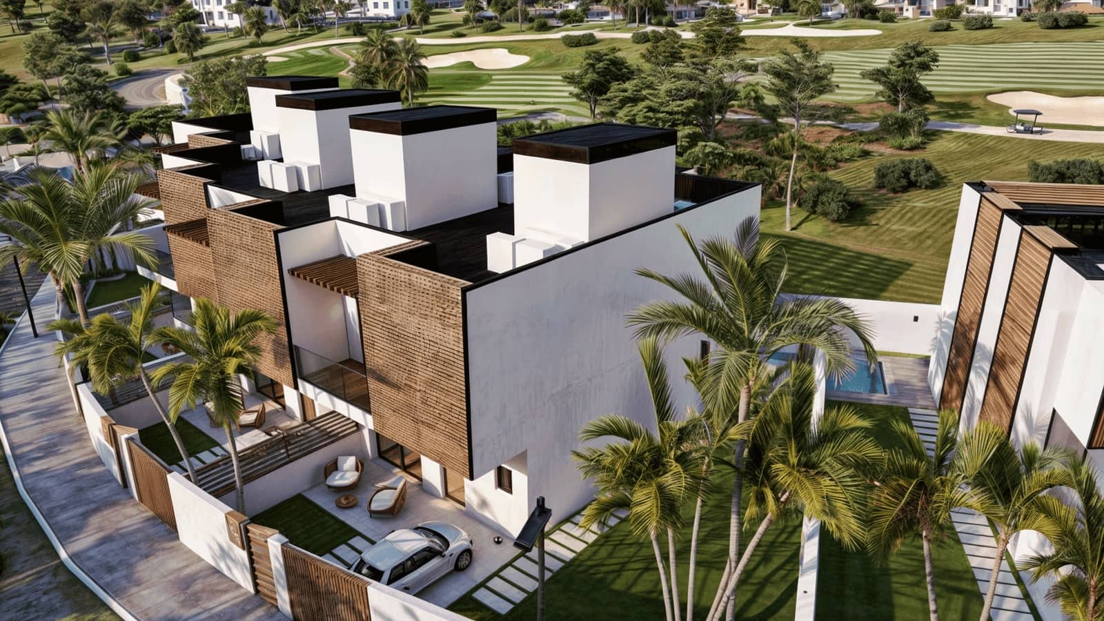 3 bedroom Villa for sale in Estepona with pool garage - € 680,000 (Ref: 9510343)