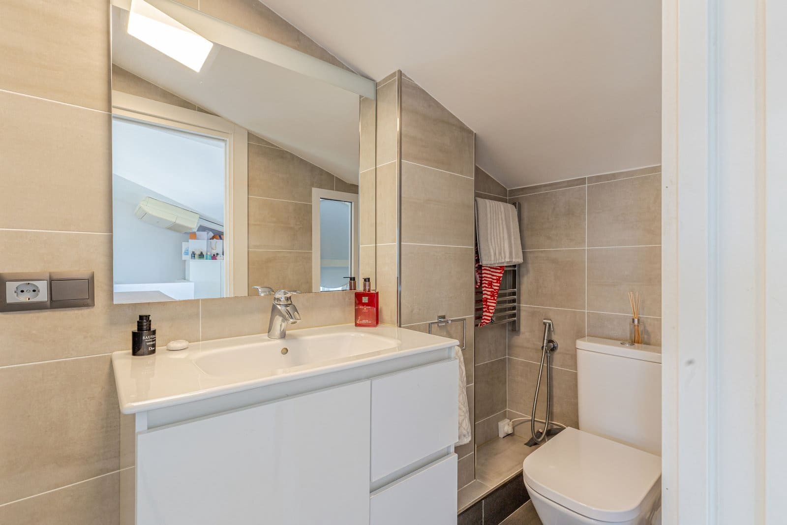 5 sovrum Hus till salu i Manilva med pool garage - 499 000 € (Ref: 9552681)