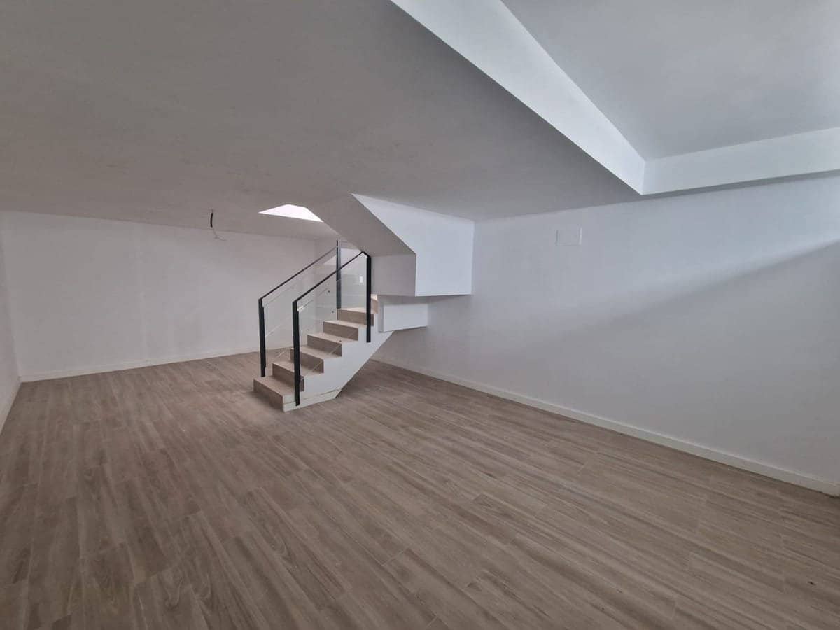 3 soverom Villa til salgs i Manilva med garasje - € 385 000 (Ref: 9563807)