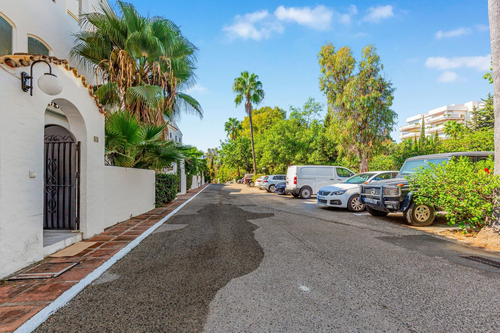 4 soveværelse Lejlighed til salg i Marbella med swimmingpool garage - € 895.000 (Ref: 9574008)