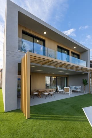 3 makuuhuone Huvila myytävänä paikassa El Faro de Calaburra - Chaparral, Mijas mukana uima-altaan - 802 000 € (Ref: 9668294)