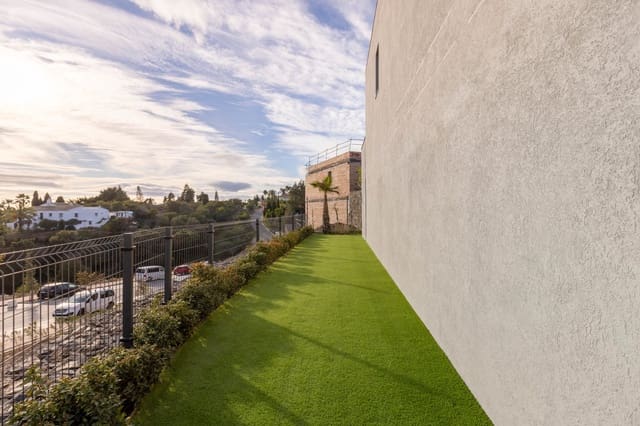 3 makuuhuone Huvila myytävänä paikassa El Faro de Calaburra - Chaparral, Mijas mukana uima-altaan - 802 000 € (Ref: 9668294)