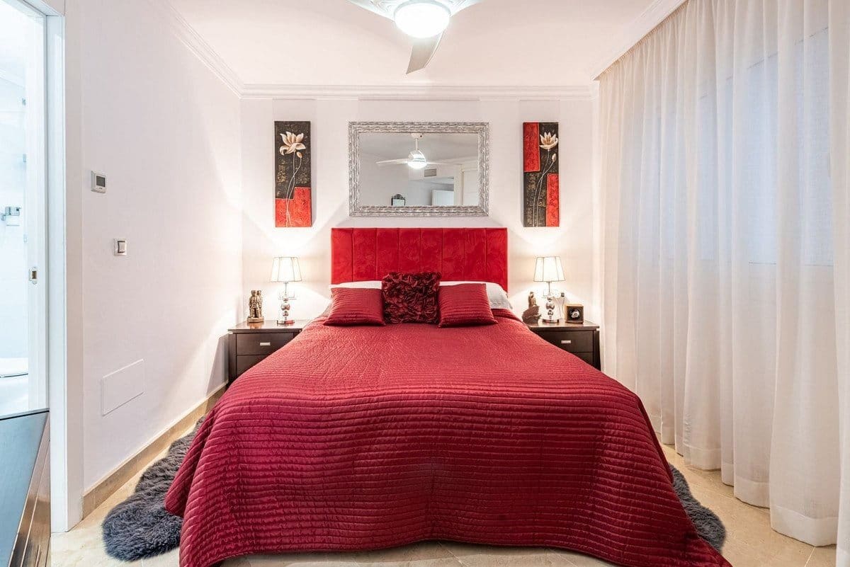 2 soveværelse Lejlighed til salg i Benahavis - € 385.000 (Ref: 9795545)