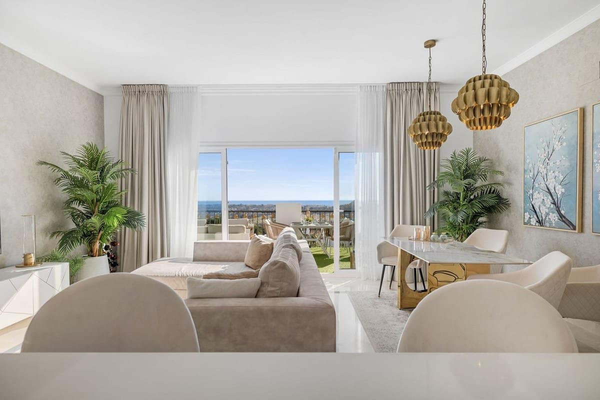 3 soveværelse Lejlighed til salg i Benahavis med swimmingpool - € 695.000 (Ref: 9795546)