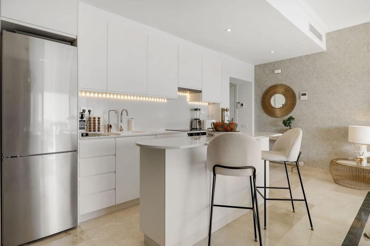 3 soveværelse Lejlighed til salg i Benahavis med swimmingpool - € 695.000 (Ref: 9795546)