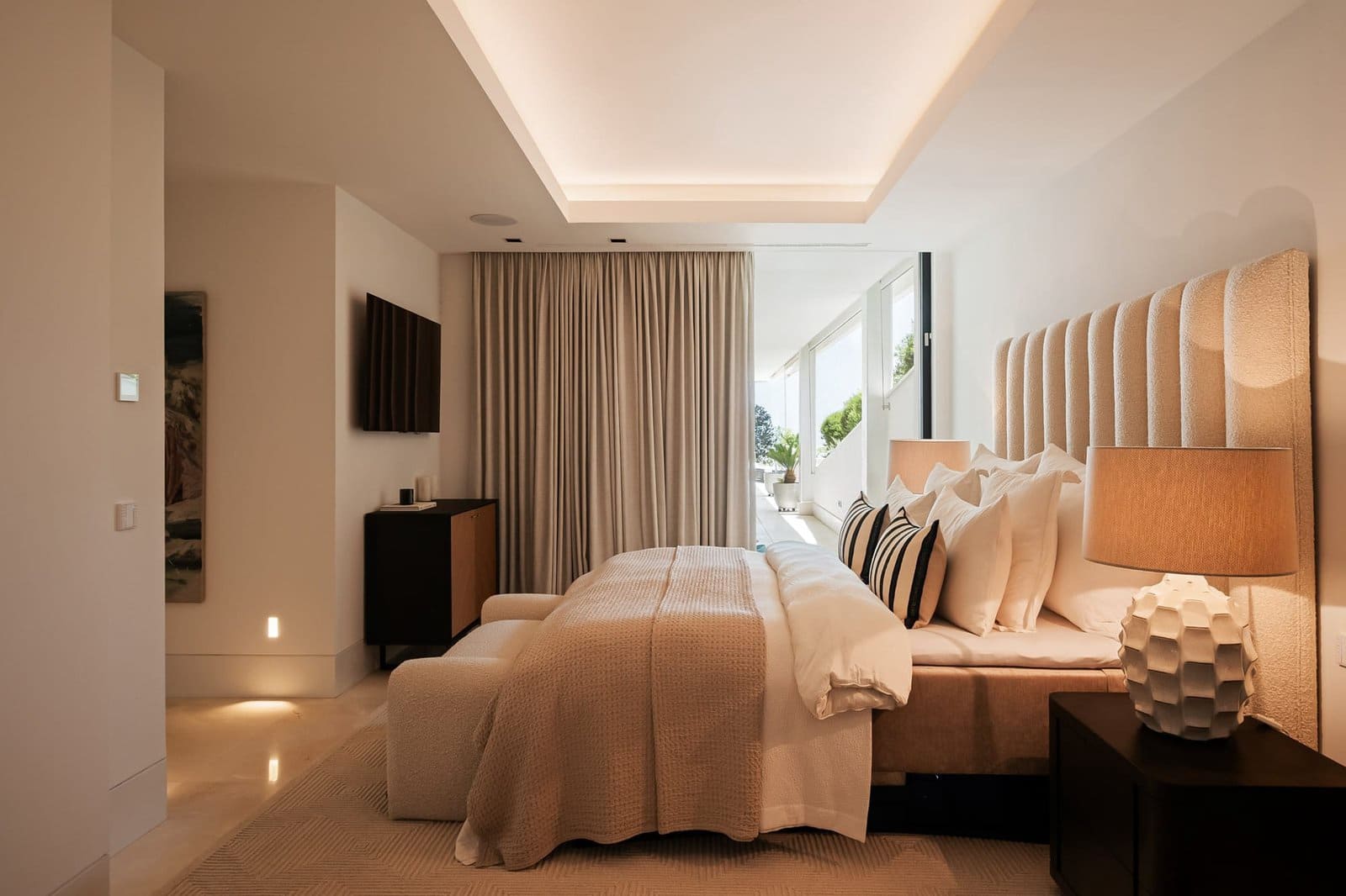 3 Zimmer Apartment zu verkaufen in Benahavis mit Pool - 2.295.000 € (Ref: 9795548)