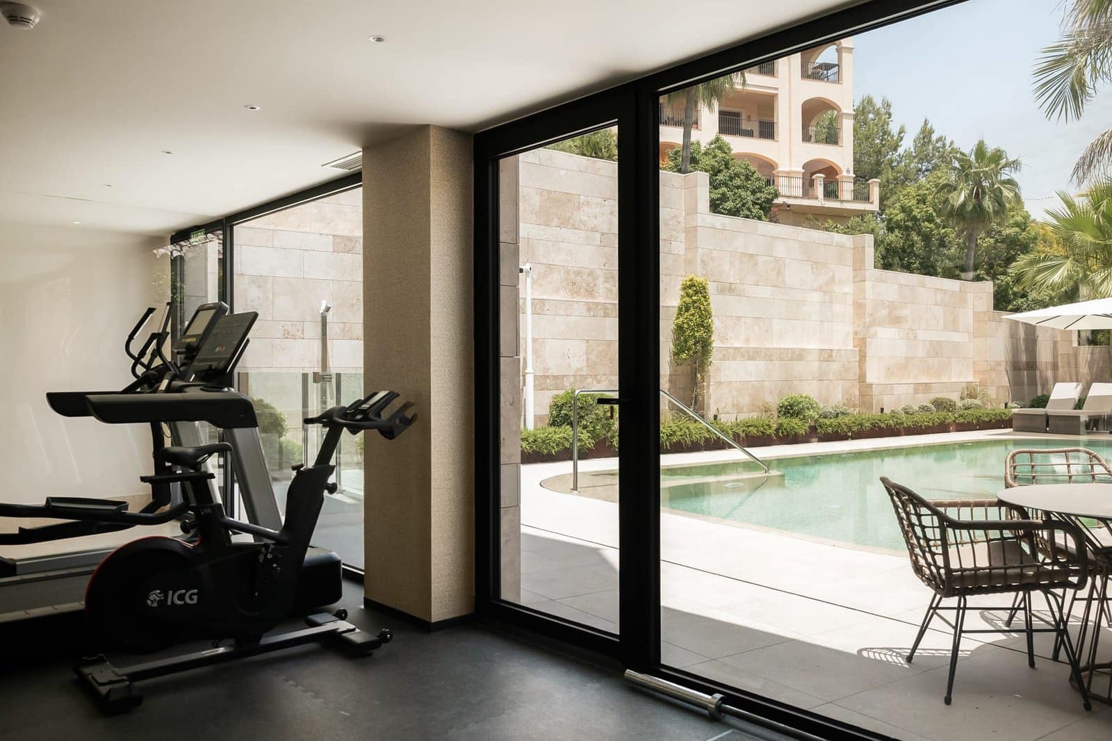 3 Zimmer Apartment zu verkaufen in Benahavis mit Pool - 2.295.000 € (Ref: 9795548)