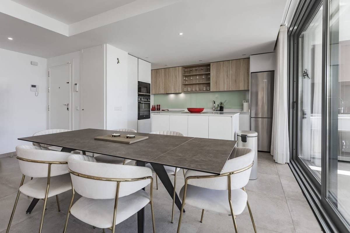 2 sypialnia Apartament na sprzedaż w Cancelada z basenem garażem - 515 000 € (Ref: 9795550)