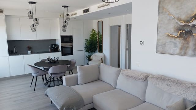 2 soveværelse Penthouse til salg i Cancelada, Estepona med swimmingpool garage - € 550.000 (Ref: 9795552)