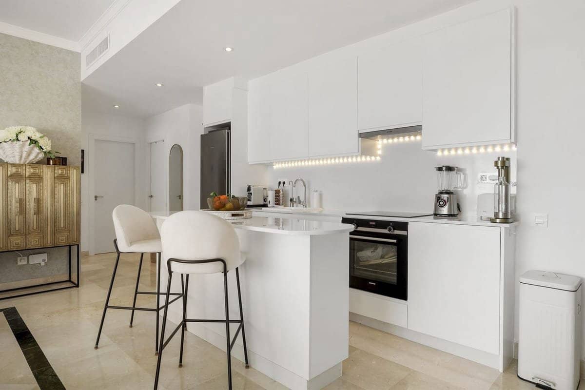 3 soverom Leilighet til salgs i Benahavis med svømmebasseng - € 695 000 (Ref: 9805485)