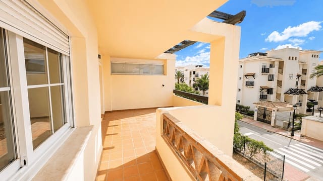2 Zimmer Apartment zu verkaufen in San Luis de Sabinillas, Manilva mit Pool - 330.000 € (Ref: 9805487)
