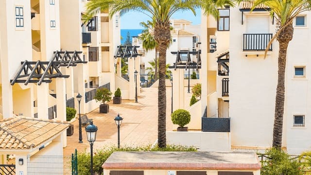 2 Zimmer Apartment zu verkaufen in San Luis de Sabinillas, Manilva mit Pool - 330.000 € (Ref: 9805487)