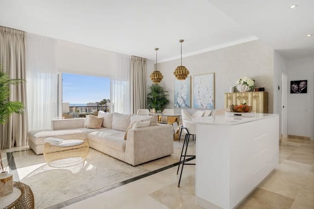 3 bedroom Apartment for sale in El Paraíso, Benahavís with pool - € 695,000 (Ref: 9813570)