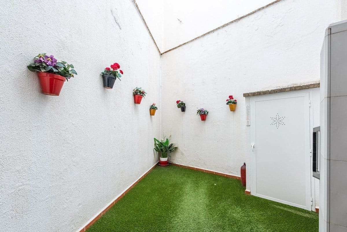 2 sypialnia Apartament na sprzedaż w Benahavis - 385 000 € (Ref: 9819270)