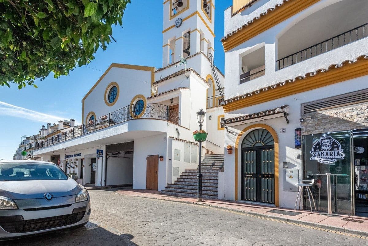 2 sypialnia Apartament na sprzedaż w Benahavis - 385 000 € (Ref: 9819270)
