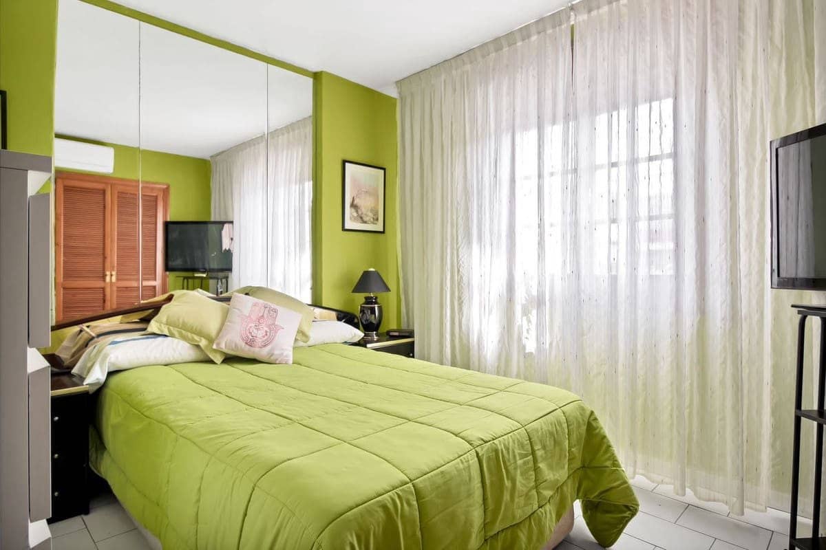 5 slaapkamer Appartement te koop in Benahavis - € 375.000 (Ref: 9897448)