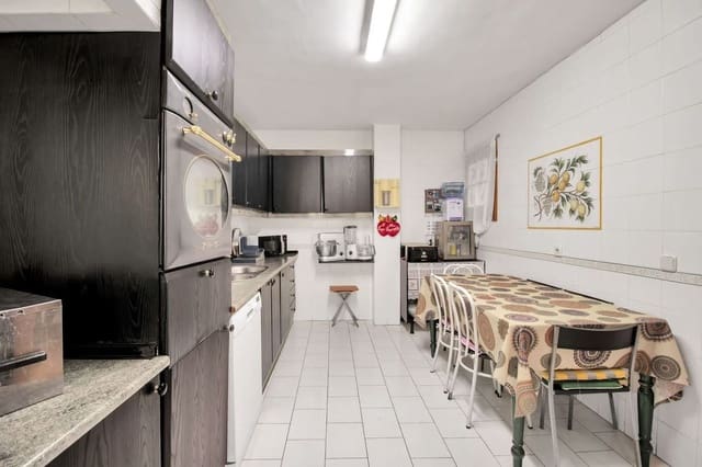 5 slaapkamer Appartement te koop in Benahavís pueblo, Benahavís - € 375.000 (Ref: 9897448)