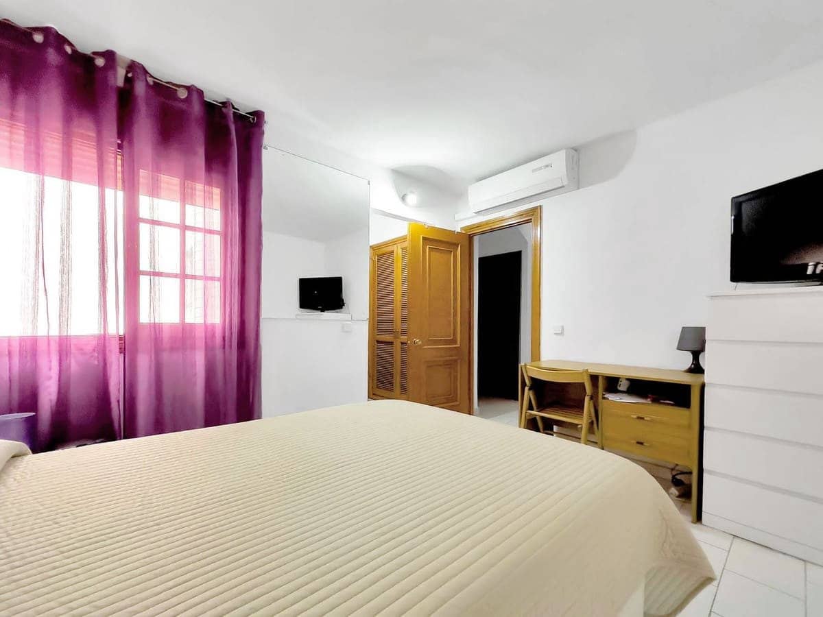 5 slaapkamer Appartement te koop in Benahavis - € 375.000 (Ref: 9897448)