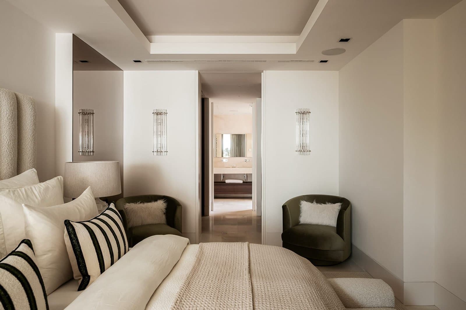 3 quarto Apartamento para venda em Benahavis com piscina - 2 295 000 € (Ref: 9986515)