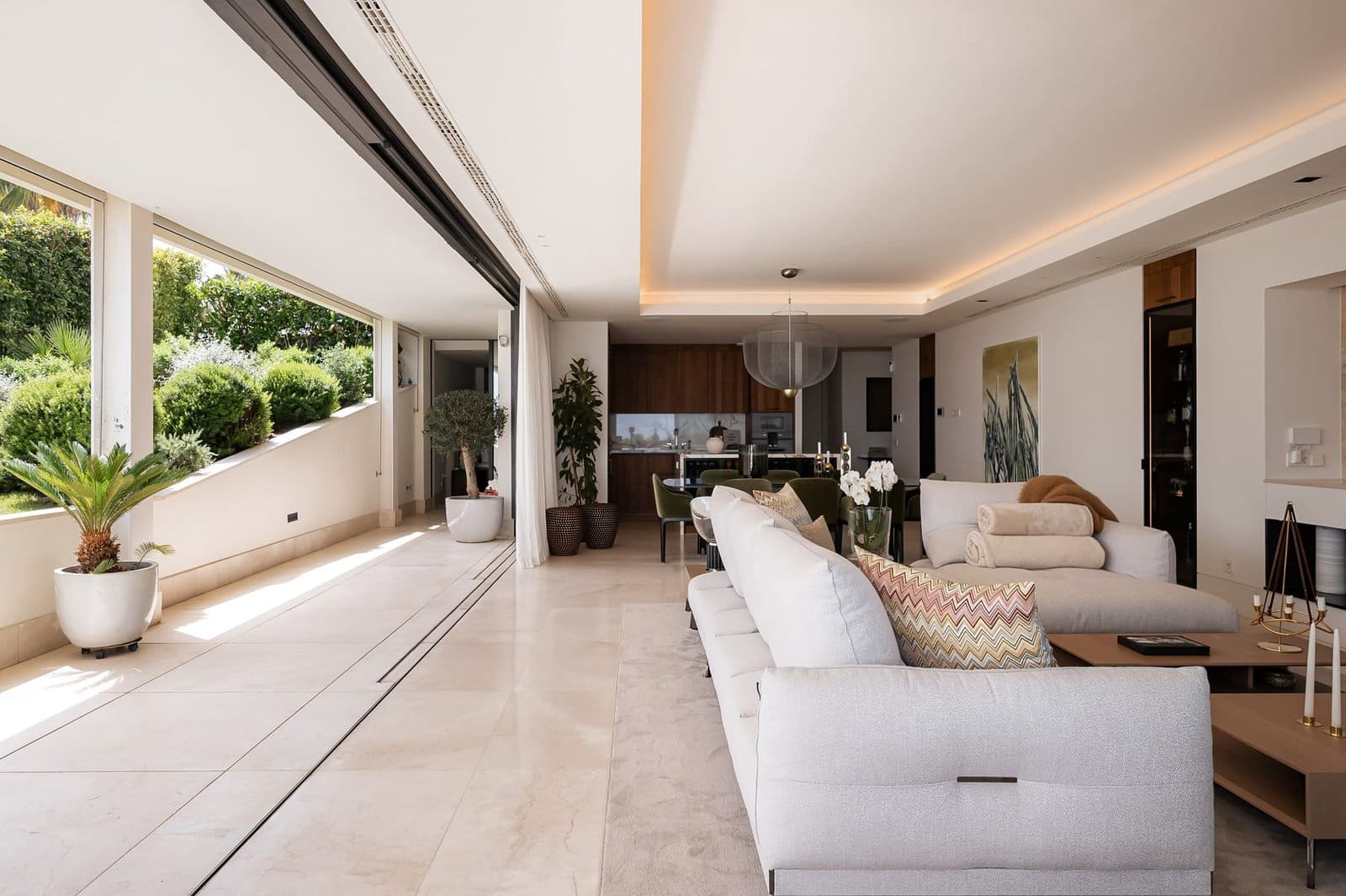 3 quarto Apartamento para venda em Benahavis com piscina - 2 295 000 € (Ref: 9986515)