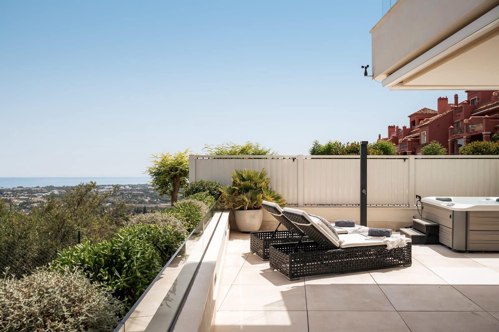 3 quarto Apartamento para venda em Benahavis com piscina - 2 295 000 € (Ref: 9986515)