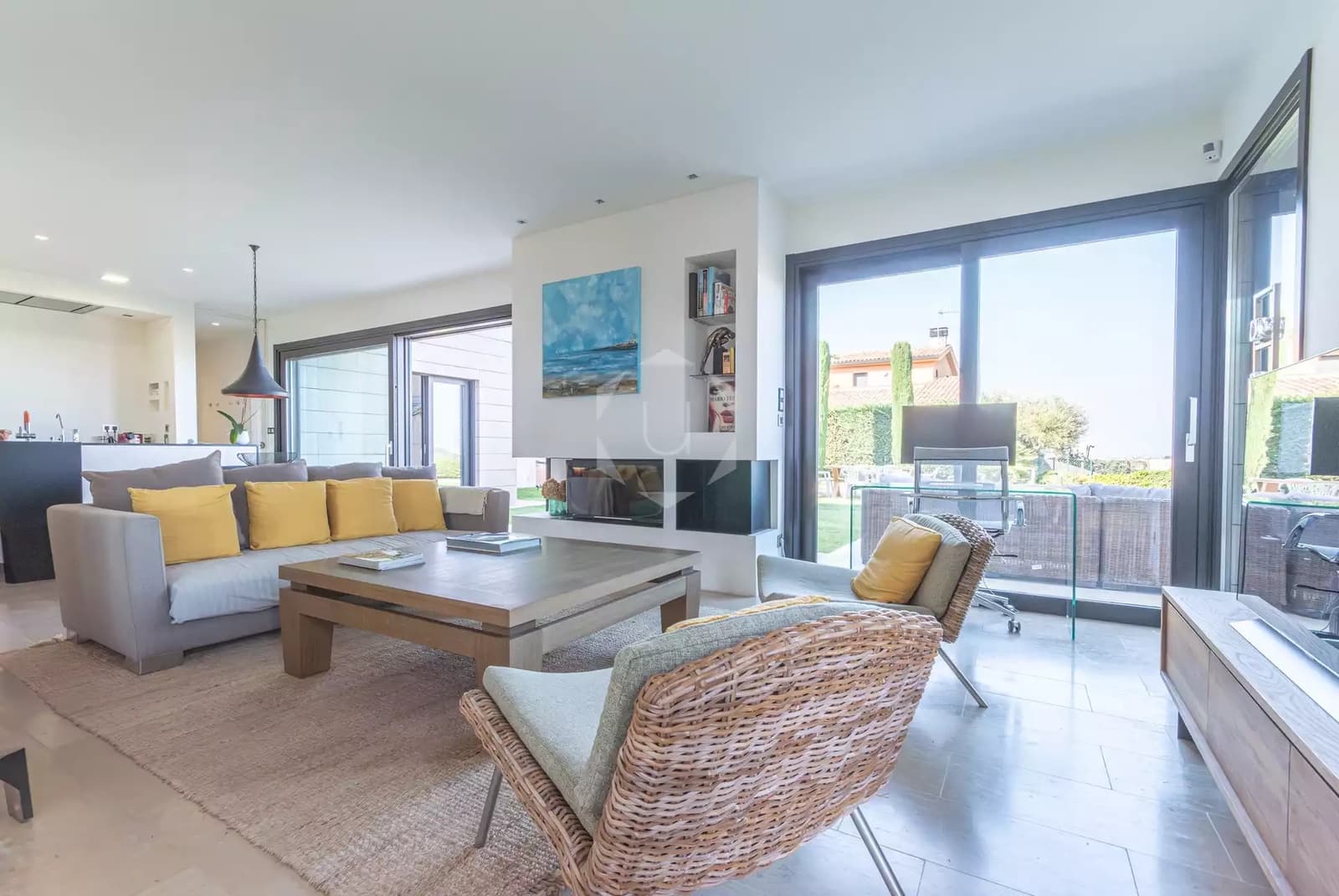 3 soveværelse Villa til leje i Sa Riera med swimmingpool garage - € 4.750 (Ref: 10027435)