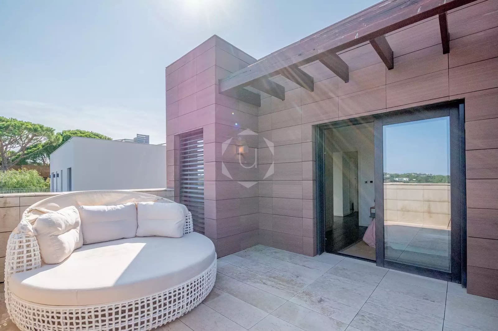 3 soveværelse Villa til leje i Sa Riera med swimmingpool garage - € 4.750 (Ref: 10027435)